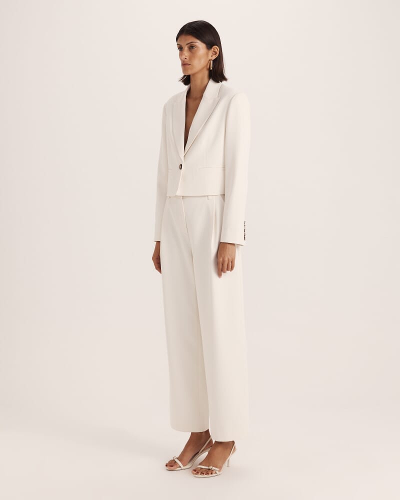 Dharma Cropped Blazer in MILK