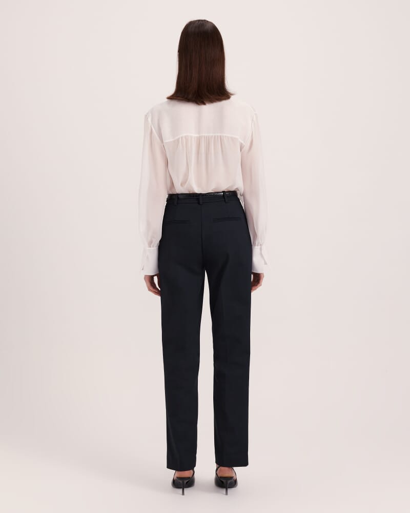 Tia Slim Leg Pant in BLACK