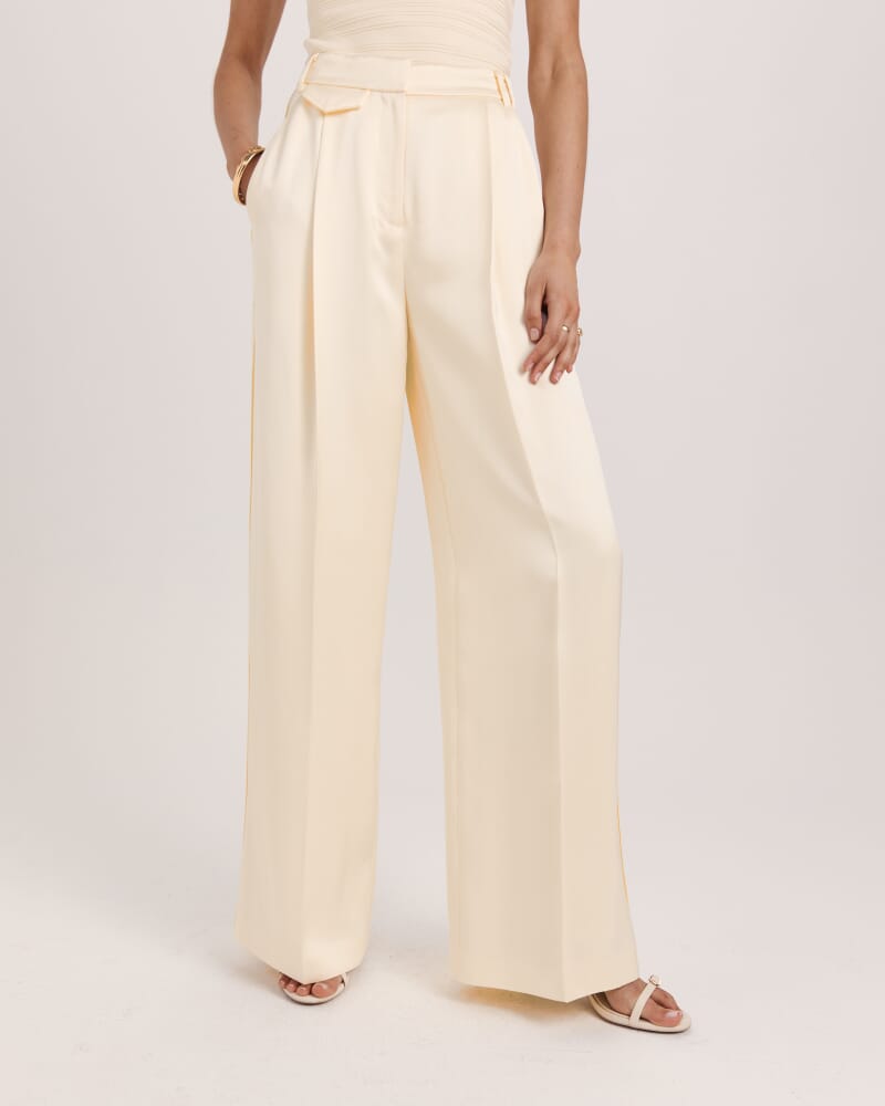 Nevine Pleat Front Pant in PALE LEMON
