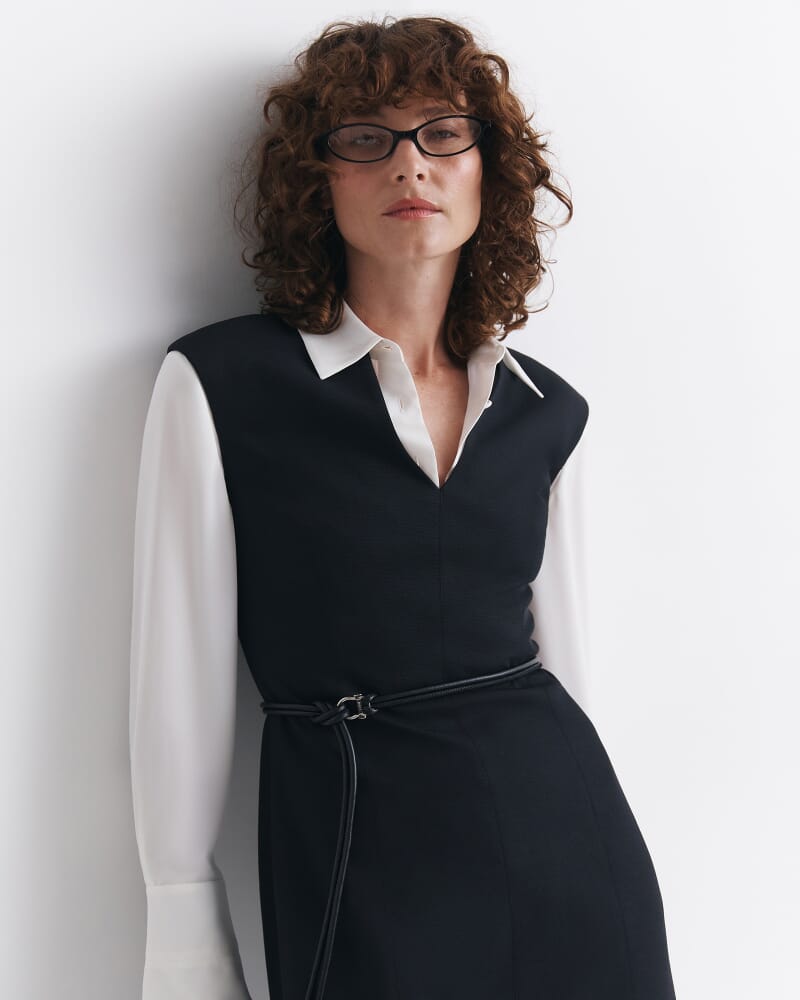 Dharma V Neck Midi Dress in BLACK
