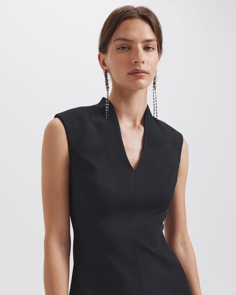 Dharma V Neck Midi Dress in BLACK