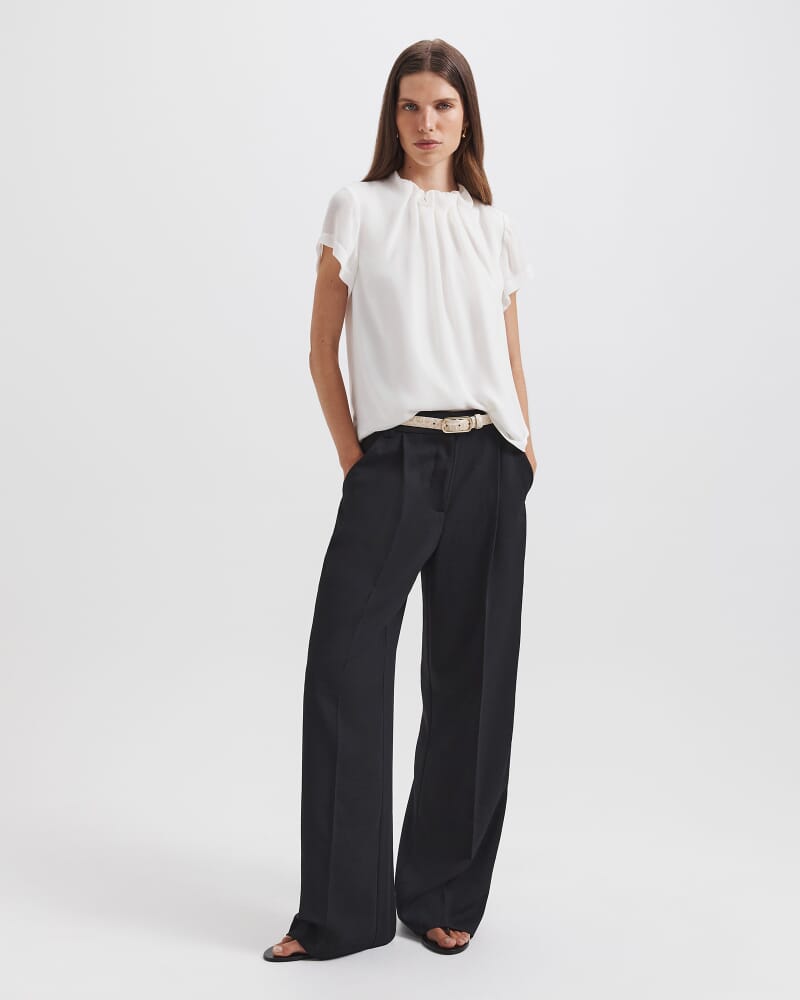 Dharma Pleat Front Pant in BLACK