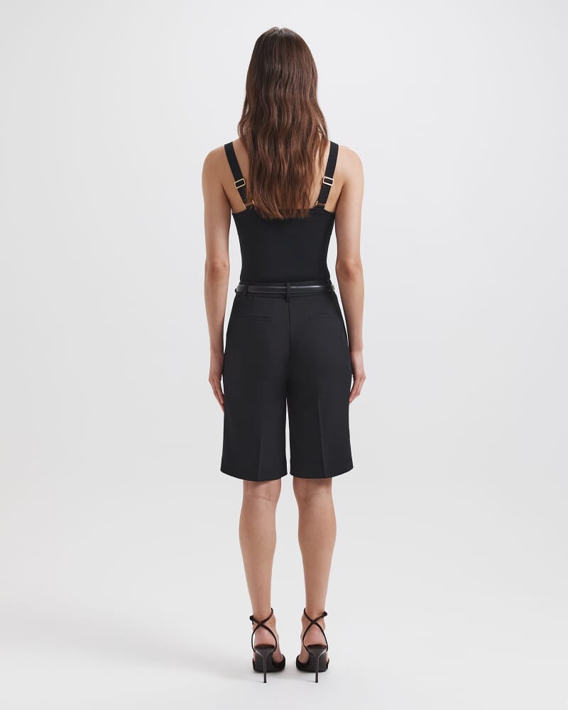 Dharma Tailored Short in BLACK