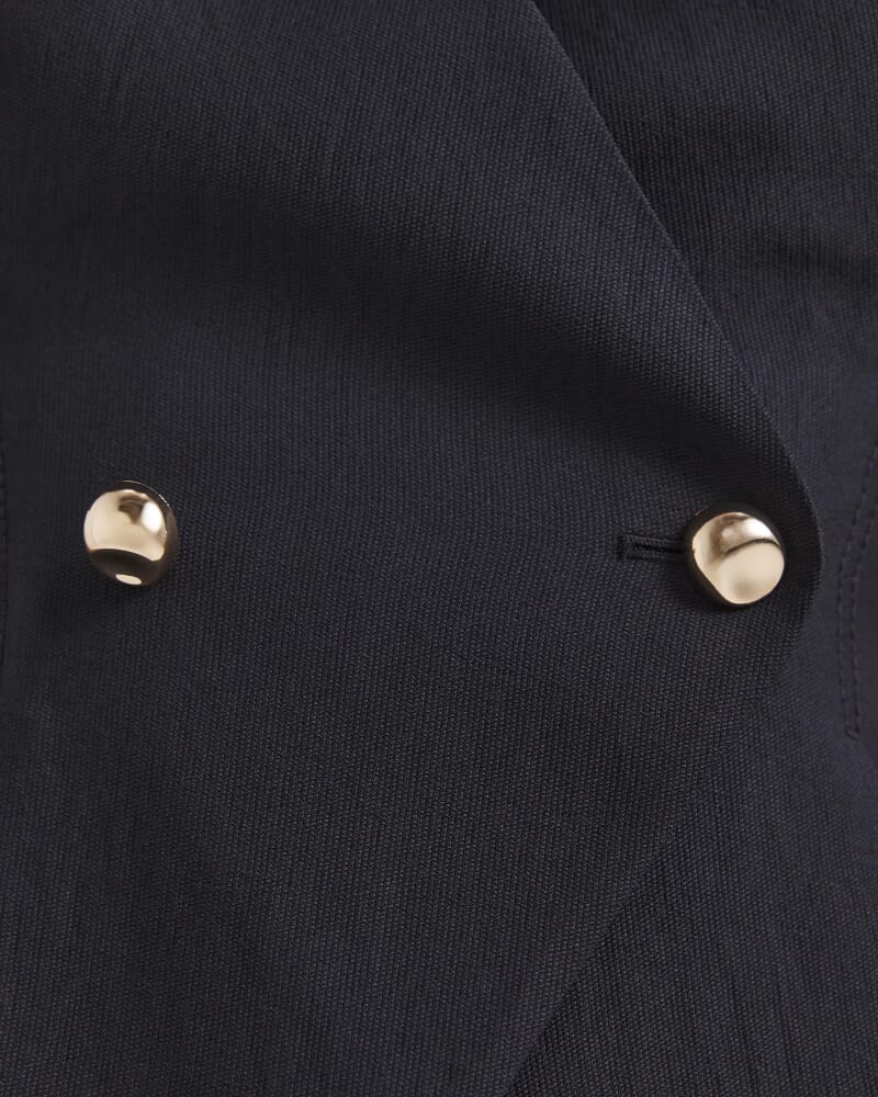 Dharma Short Sleeve Jacket in BLACK