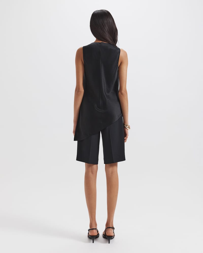 Sallee Asymmetric Tunic Top in BLACK