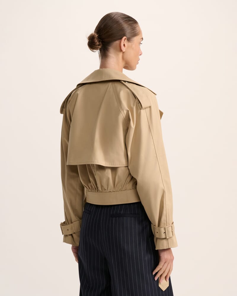 Lana Cropped Cotton Trench in CAPPUCCINO