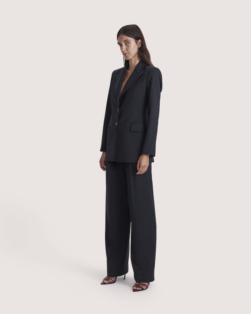 Suki Classic Wool Blazer in BLACK