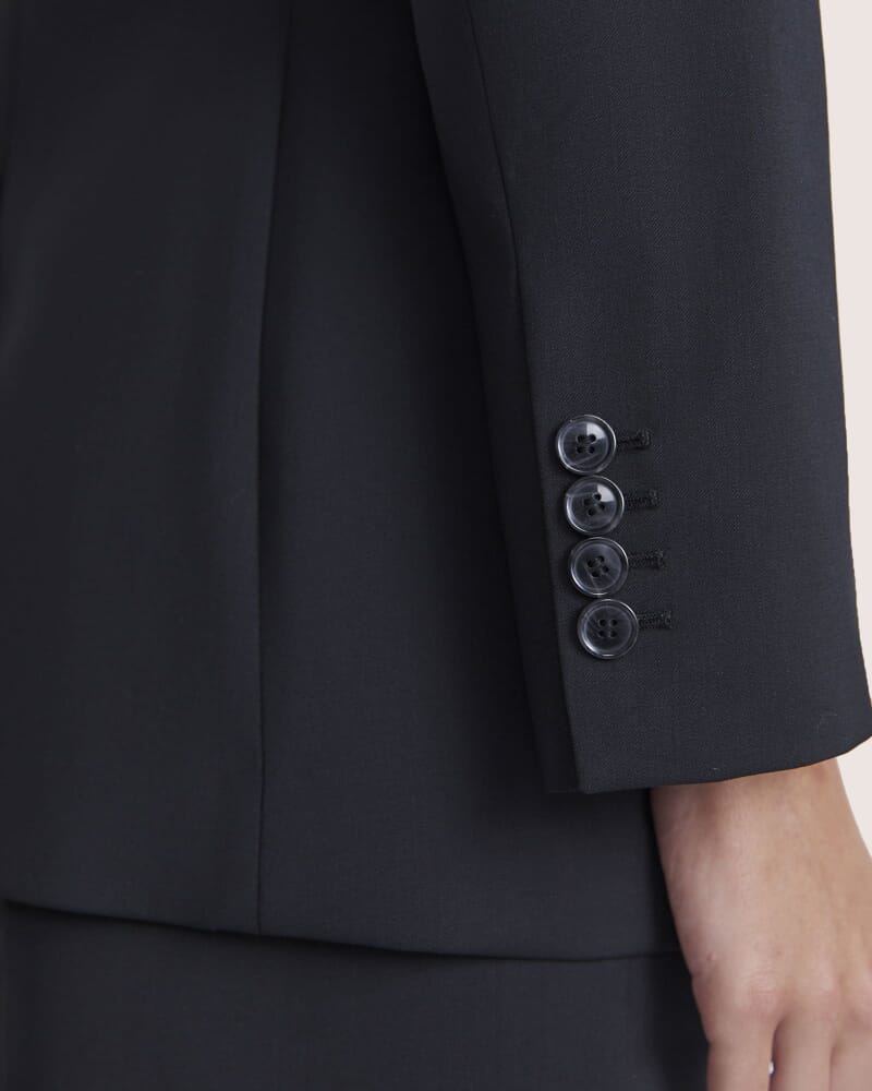 Suki Classic Wool Blazer in BLACK