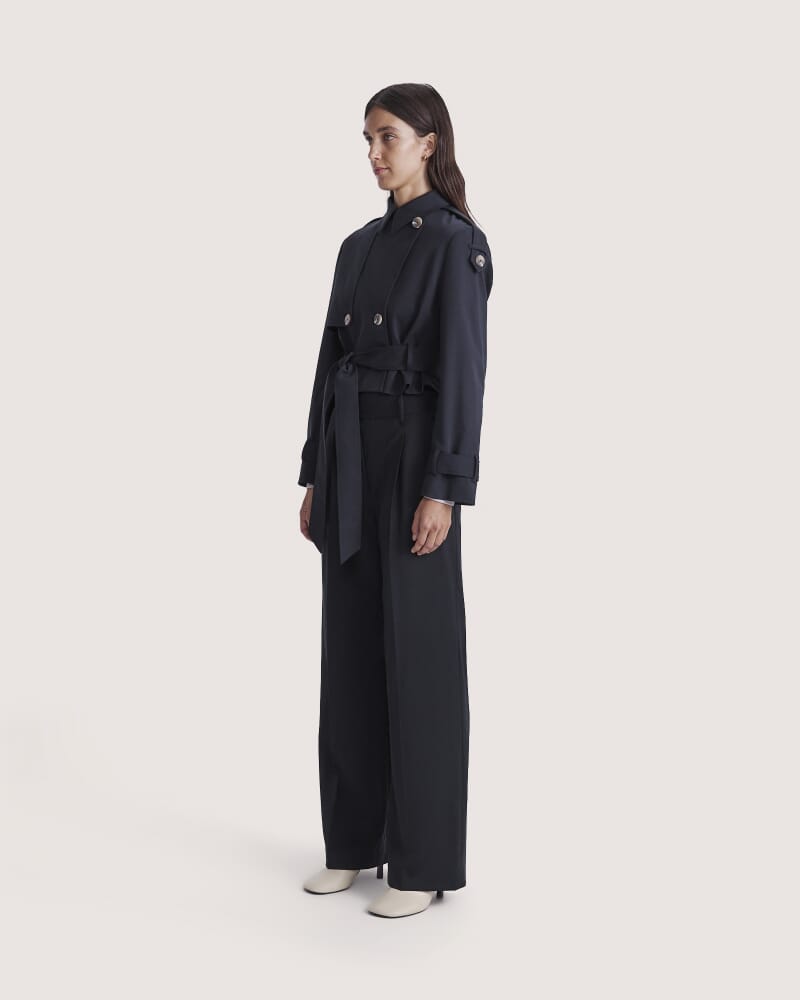 Tia Cropped Trench in BLACK