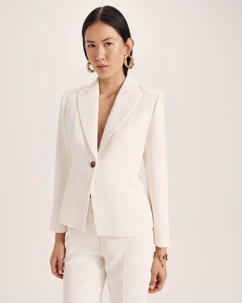 Dharma Fitted Jacket in MILK