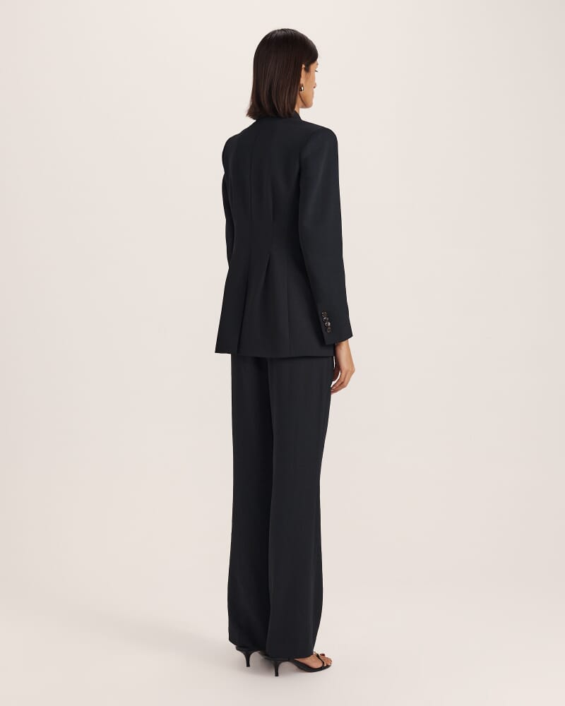 Dharma Stitch Detail Blazer in BLACK