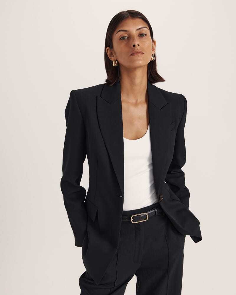 Dharma Stitch Detail Blazer in BLACK