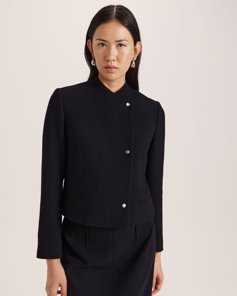 Raya Wool Crepe Cropped Jacket in BLACK