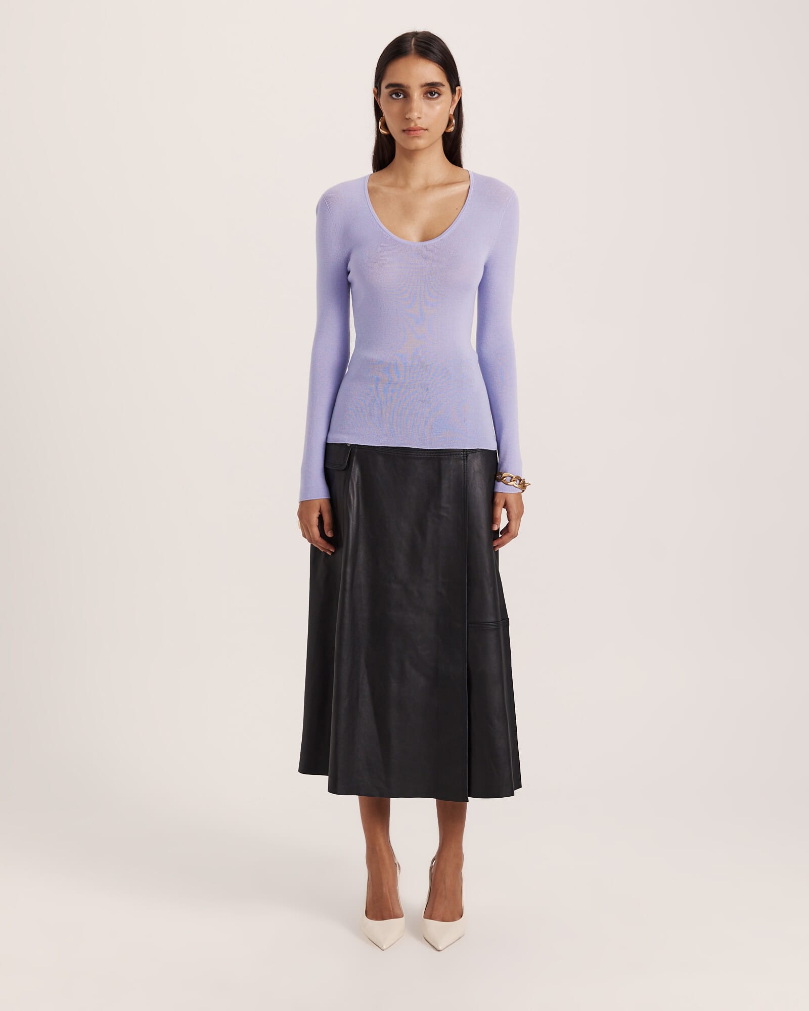 Clare Wool Scoop Neck