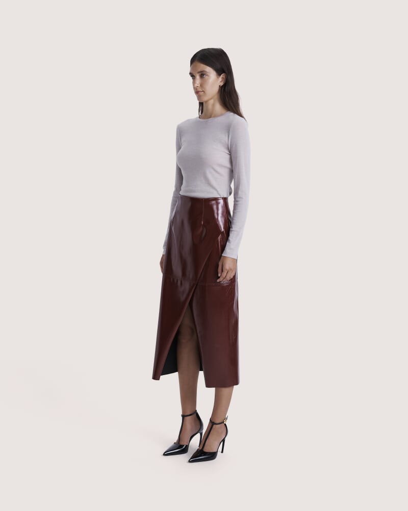 Penelope Patent Midi Skirt in VINO