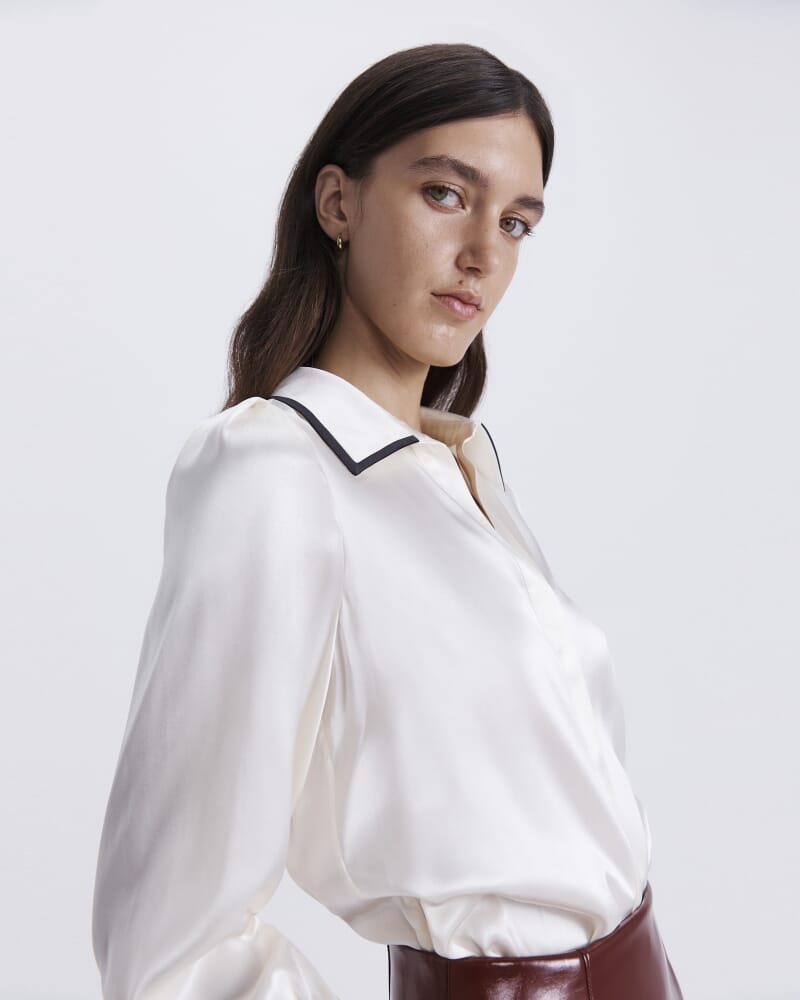Marie Silk Top in IVORY/BLACK
