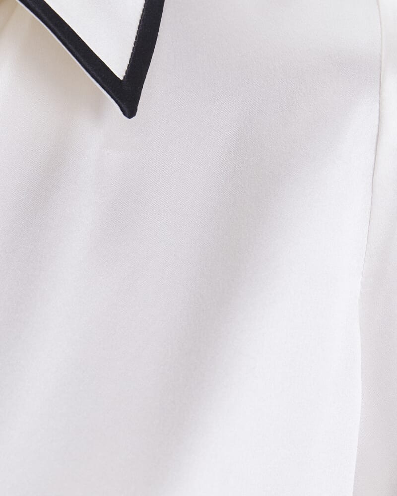 Marie Silk Top in IVORY/BLACK