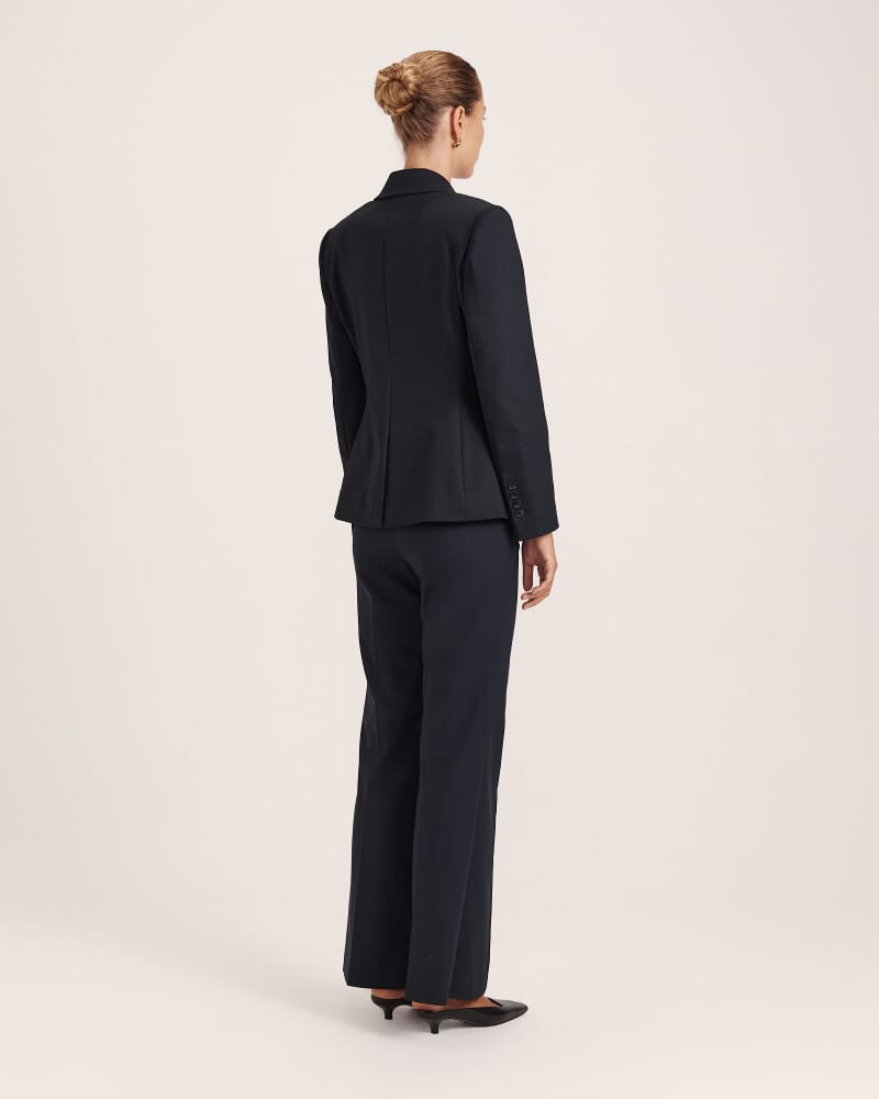 Tia Fitted Blazer in BLACK