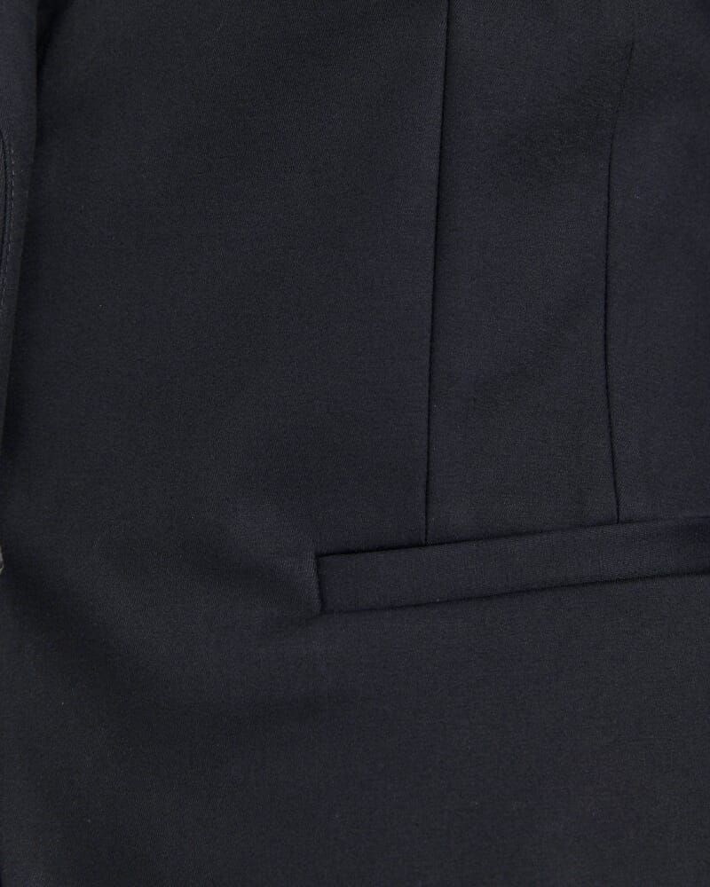 Tia Fitted Blazer in BLACK