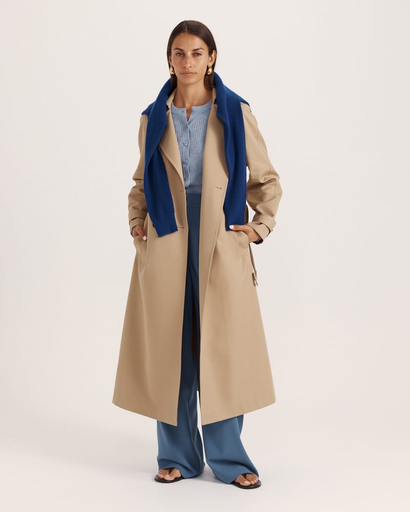 Aura Classic Trench Coat in FAWN