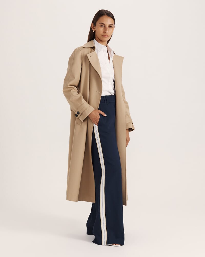 Aura Classic Trench Coat in FAWN