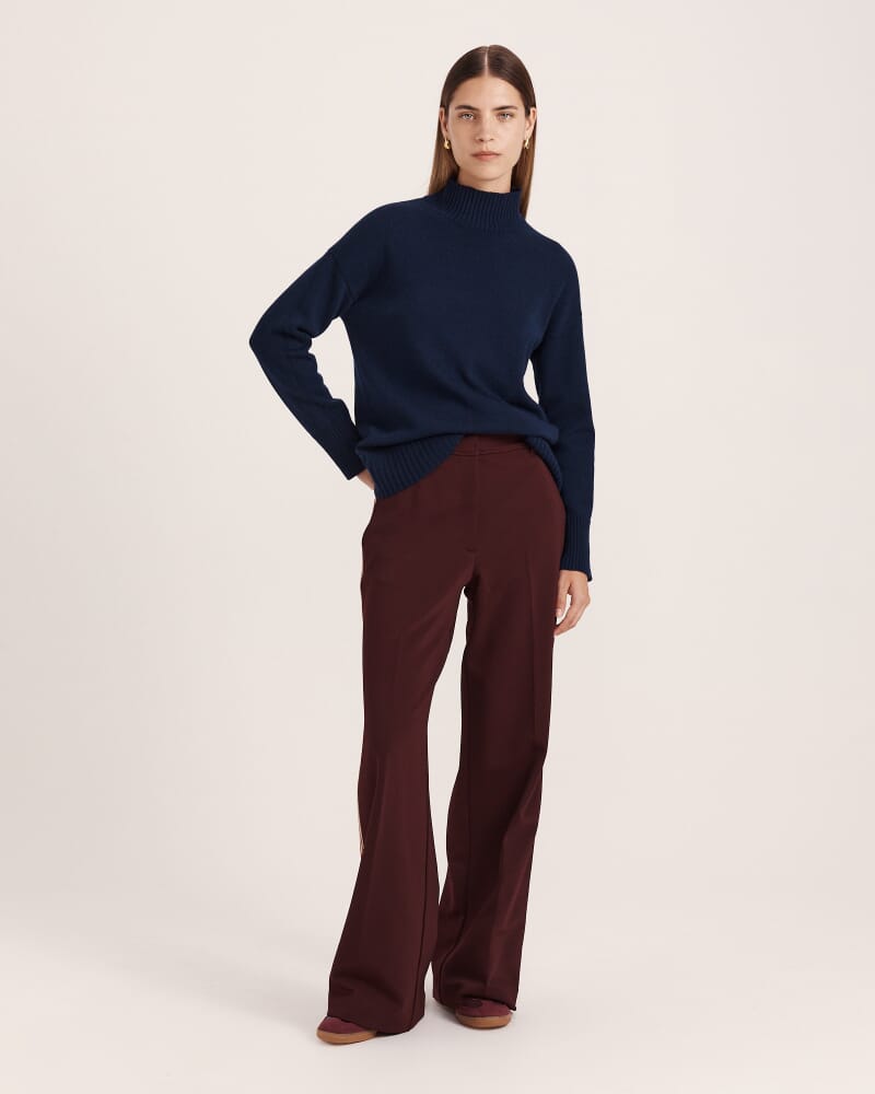 Nyree Wool Cashmere Sweater in MIDNIGHT
