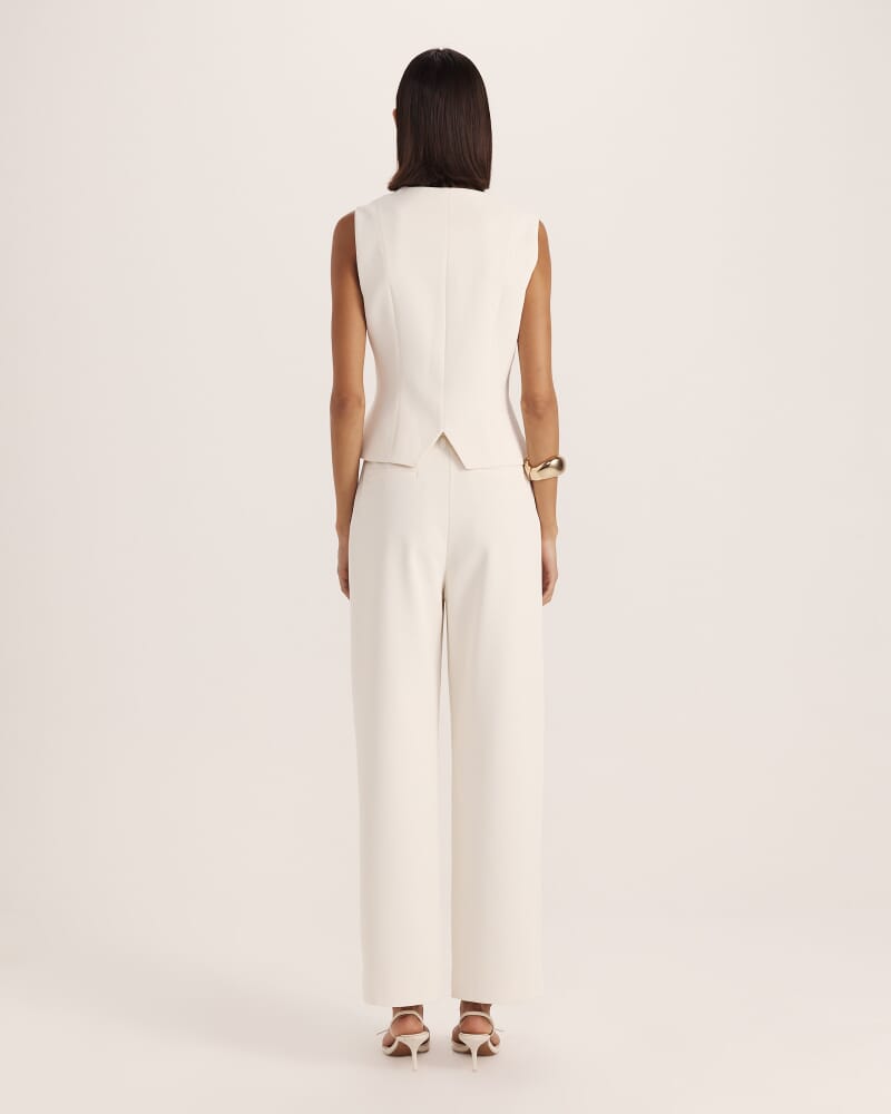 Dharma Barrel Leg Pant in MILK