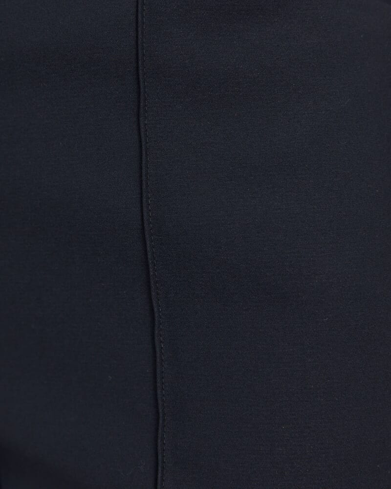 Tia Bootleg Pant in BLACK