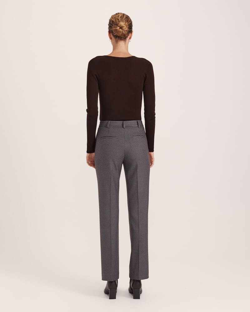 Jill Check Slim Leg Pant in CAROB