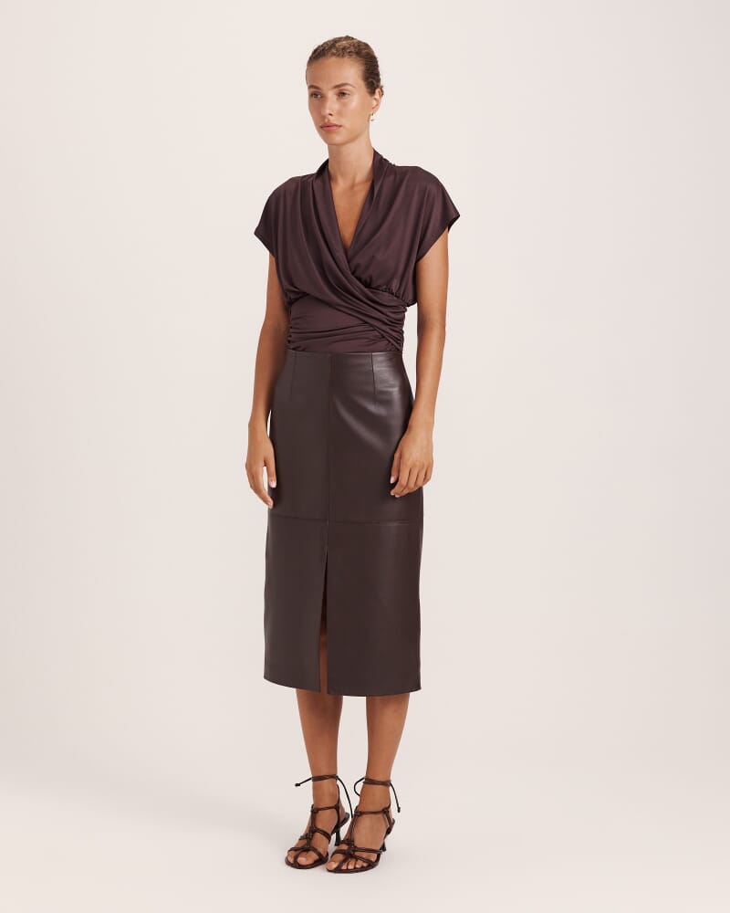 Elyse Leather Midi Skirt in CHOCOLATE